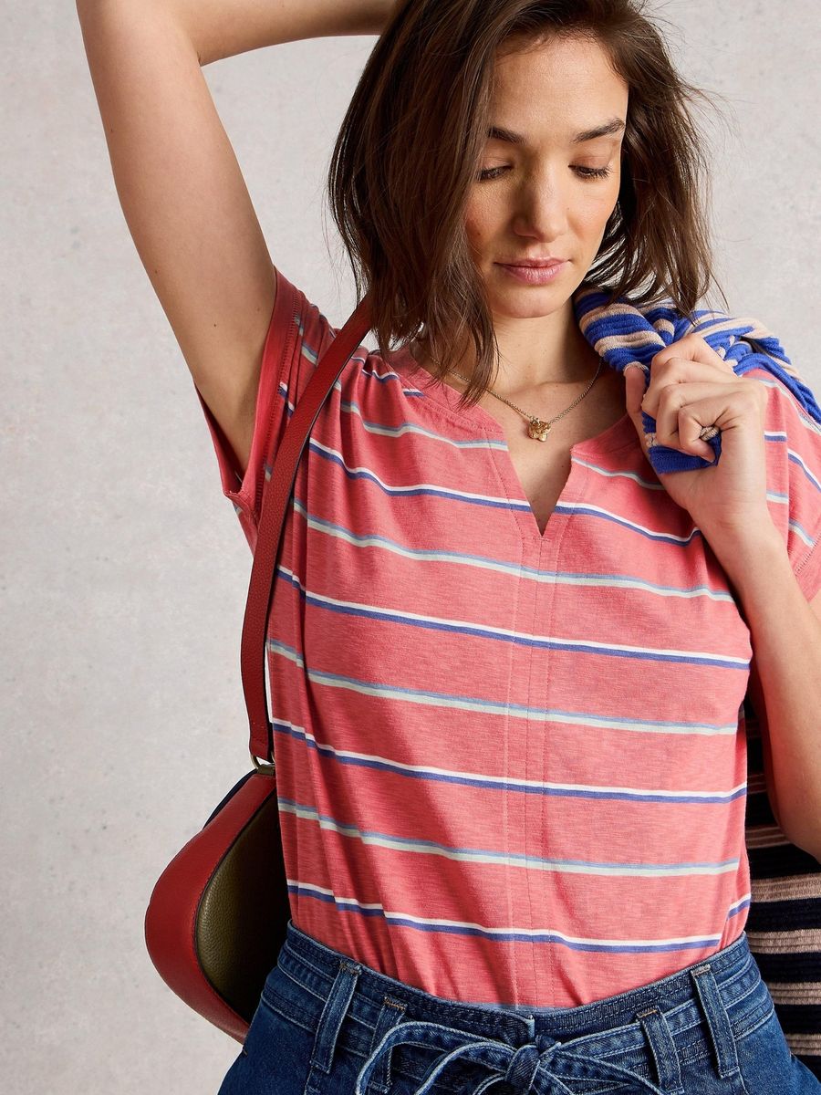 Baumwoll-T-Shirt mit V-Ausschnitt und Relaxed Fit