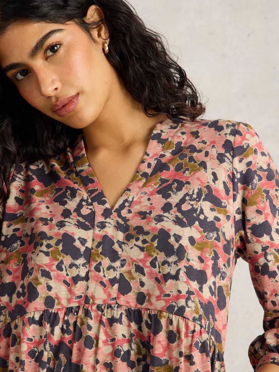 Gestuftes Tunika-Top mit Blumendruck