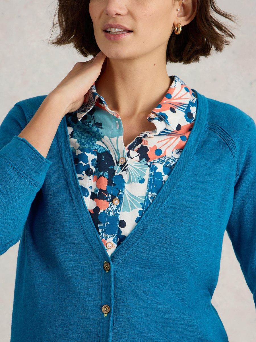 Klassische Strickjacke aus Leinenmischung