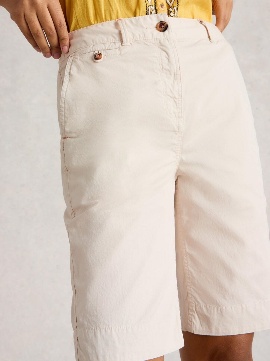 Knielange Bio-Baumwoll-Chino-Shorts