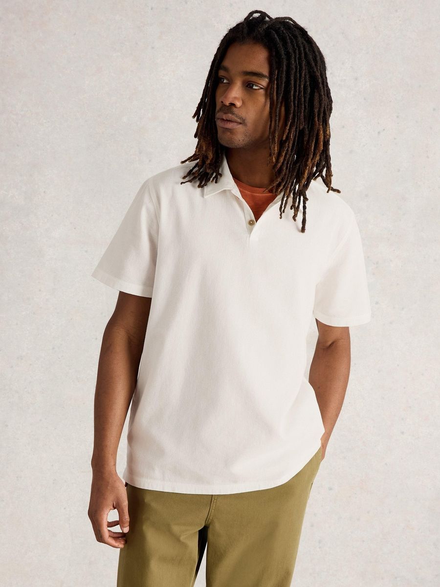 Klassisch geschnittenes Baumwoll-Poloshirt