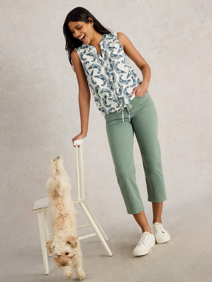 Ärmellose Bluse mit Bindeband und Muster