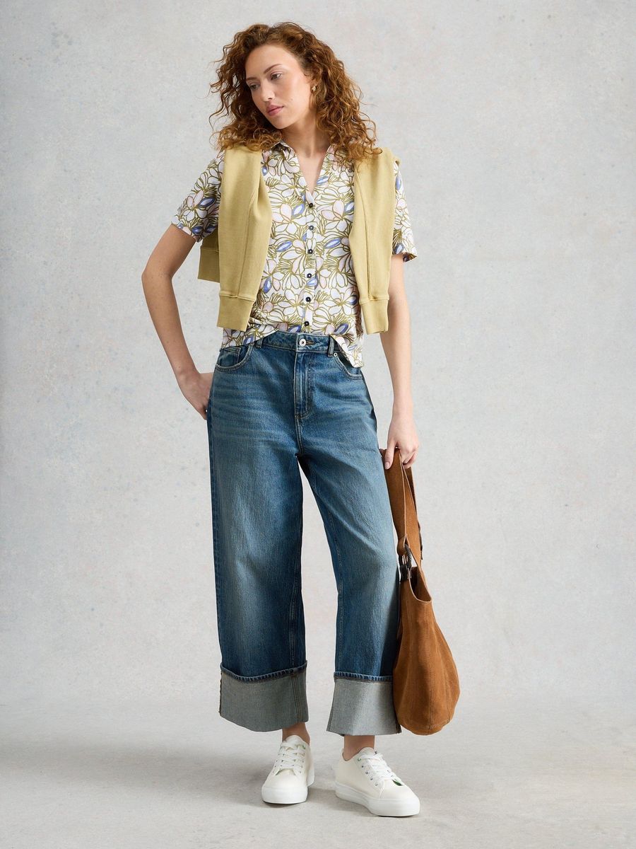 Bedruckte Kurzarm-Bluse mit Knopfleiste