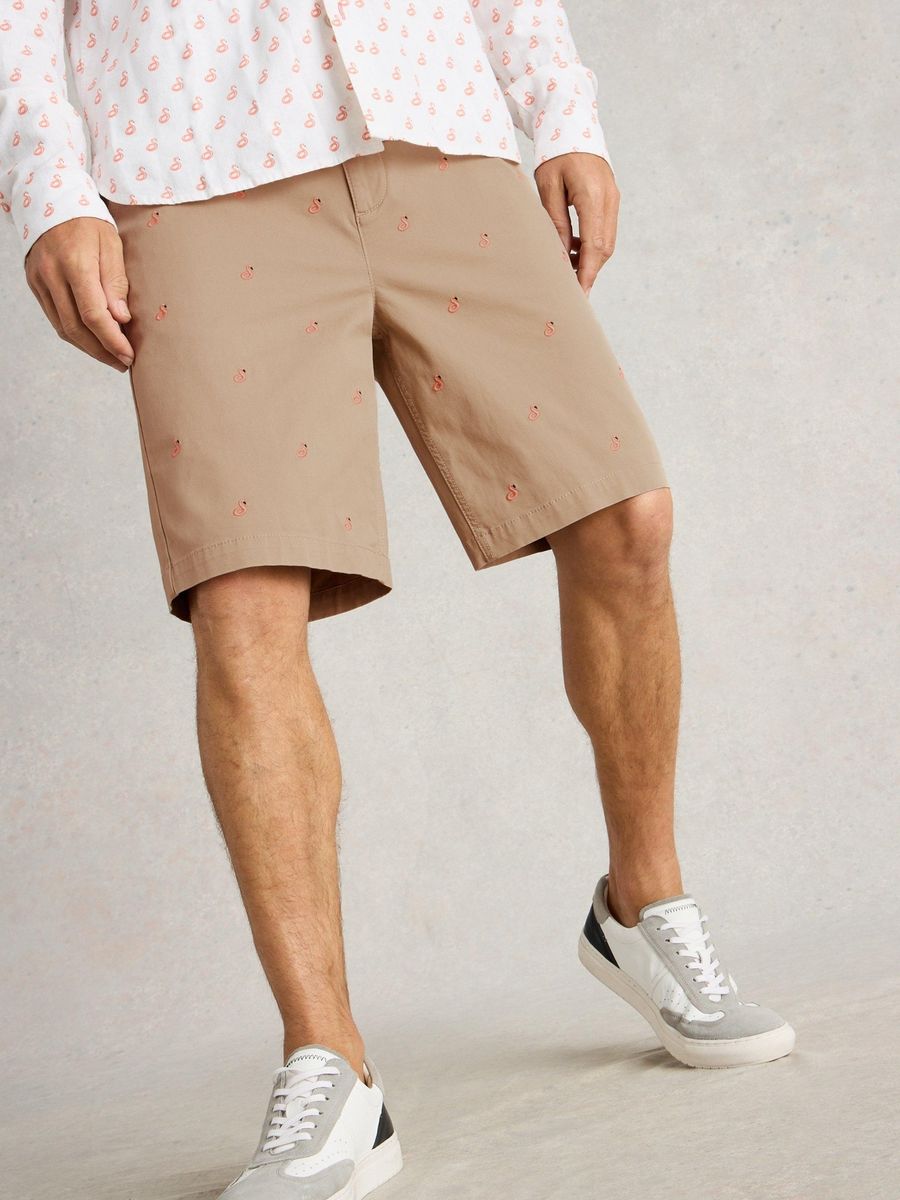 Chinoshorts mit Flamingo-Print