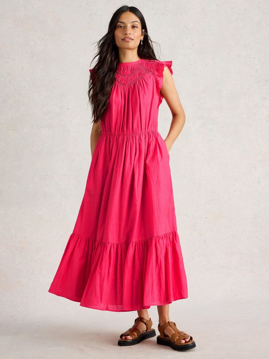 Gestuftes Maxikleid mit Rüschenhals