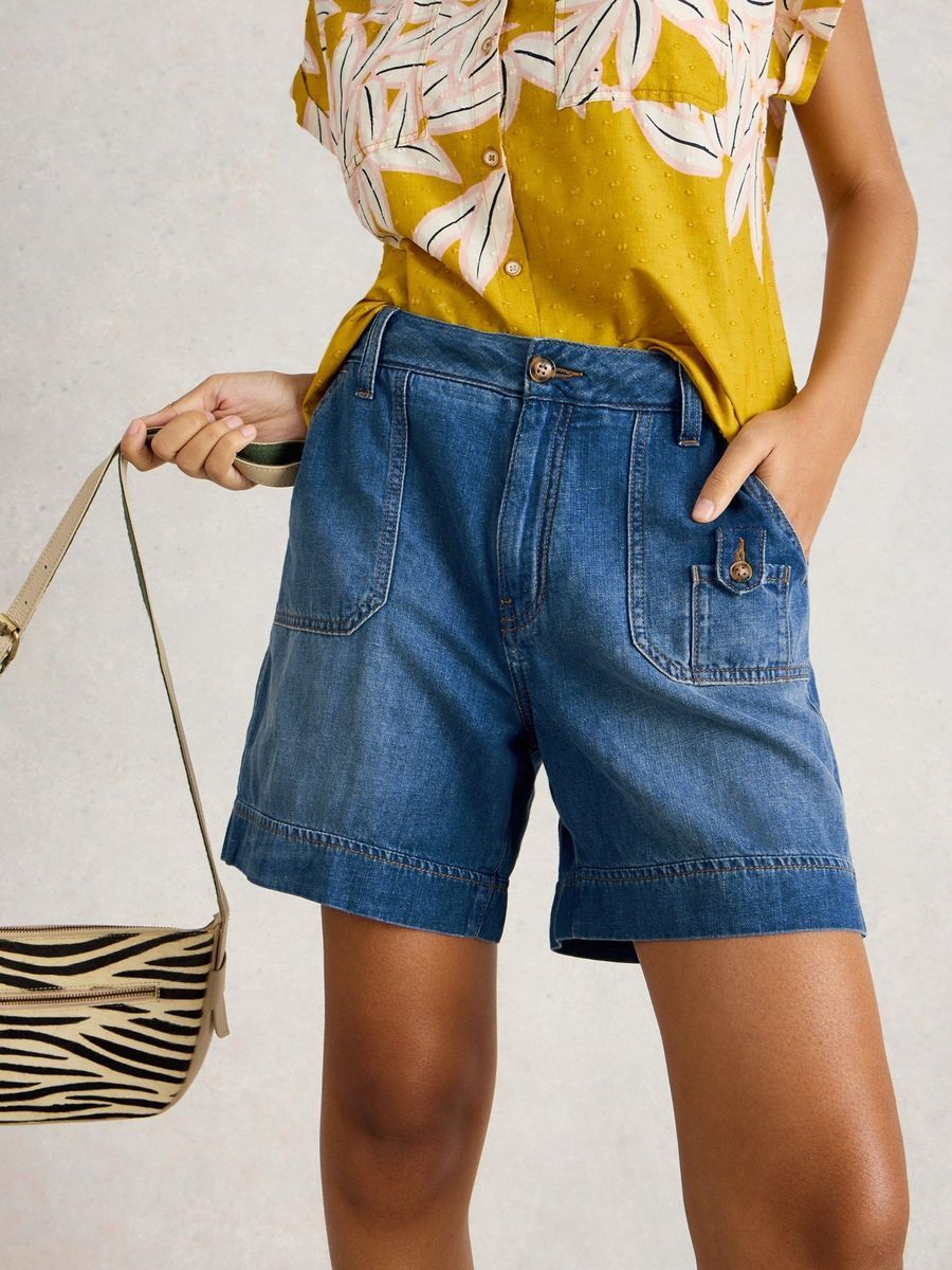 Jeansshorts mit Cargo-Taschen