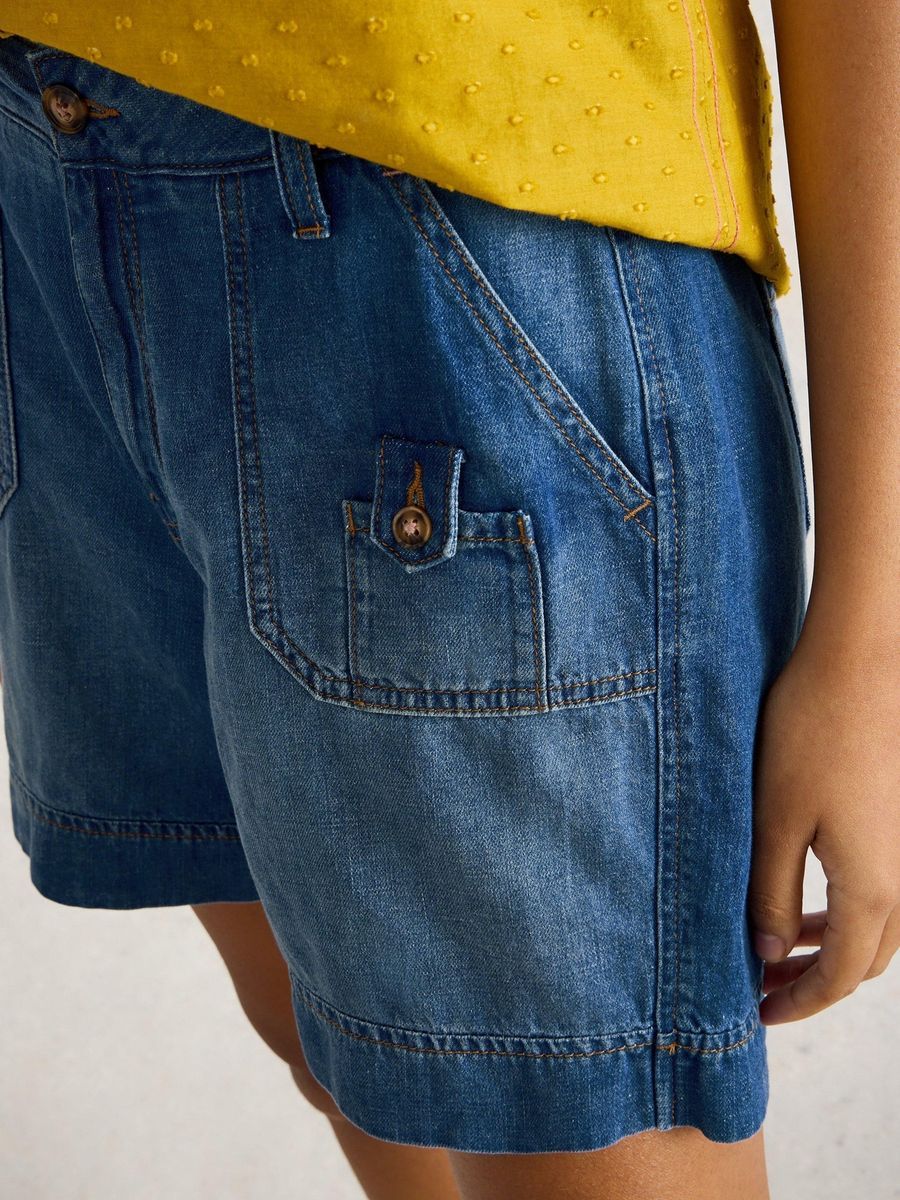 Jeansshorts mit Cargo-Taschen