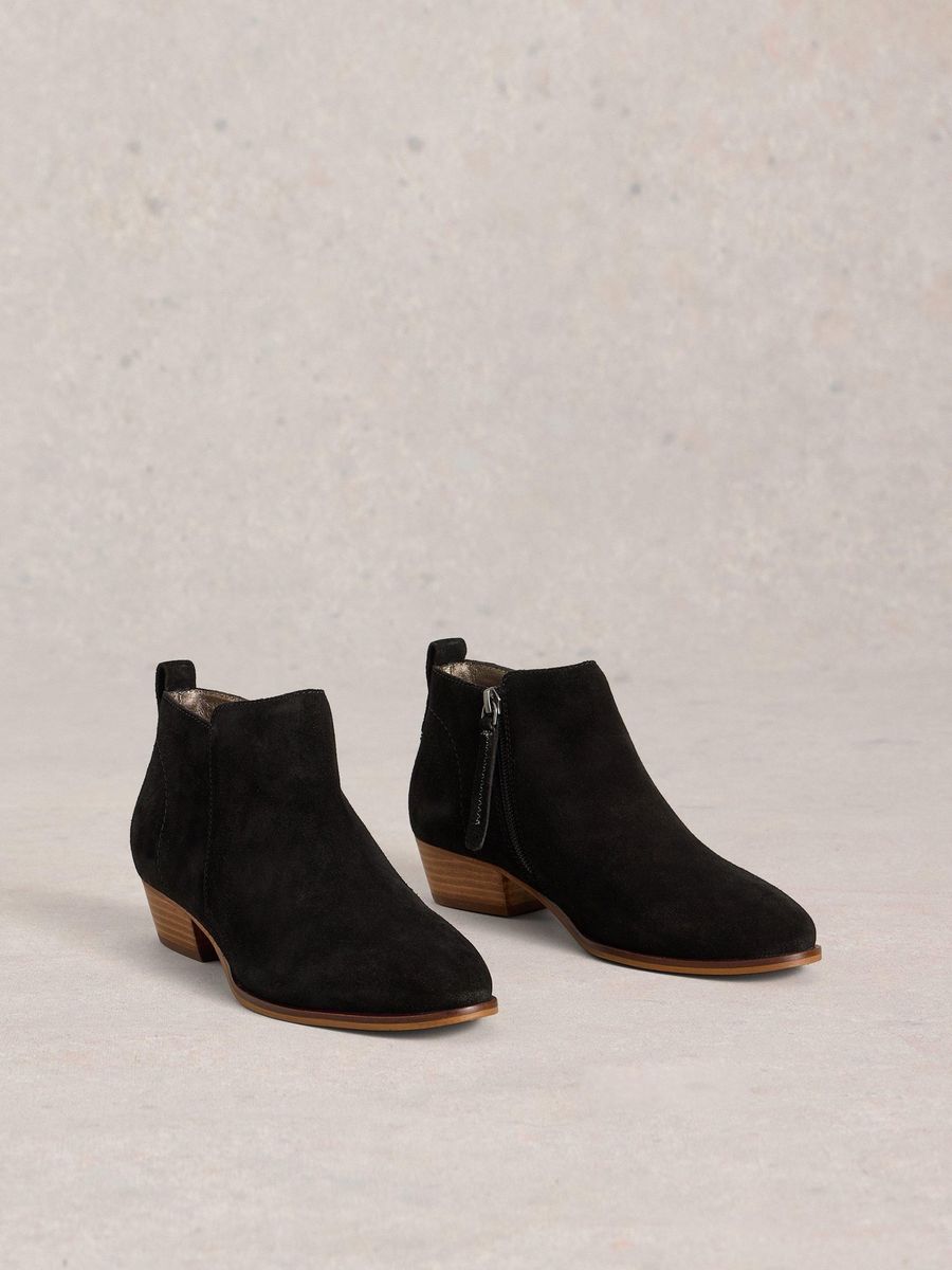 Wildleder-Stiefeletten mit Blockabsatz