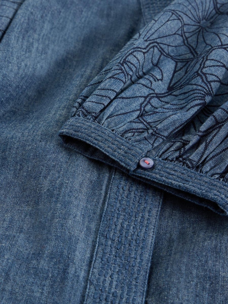 Chambray-Midikleid mit Puffärmeln