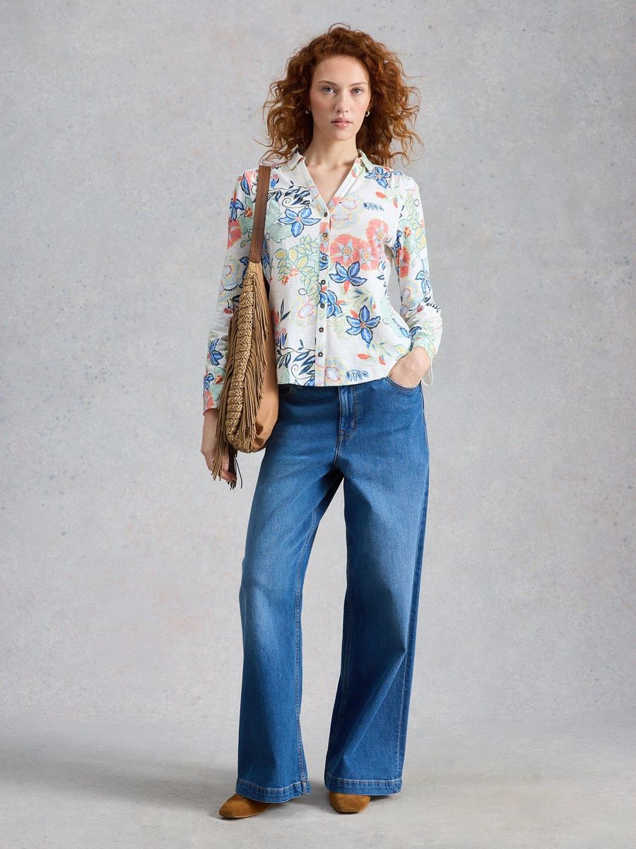 Jerseybluse mit floralem Herzmuster