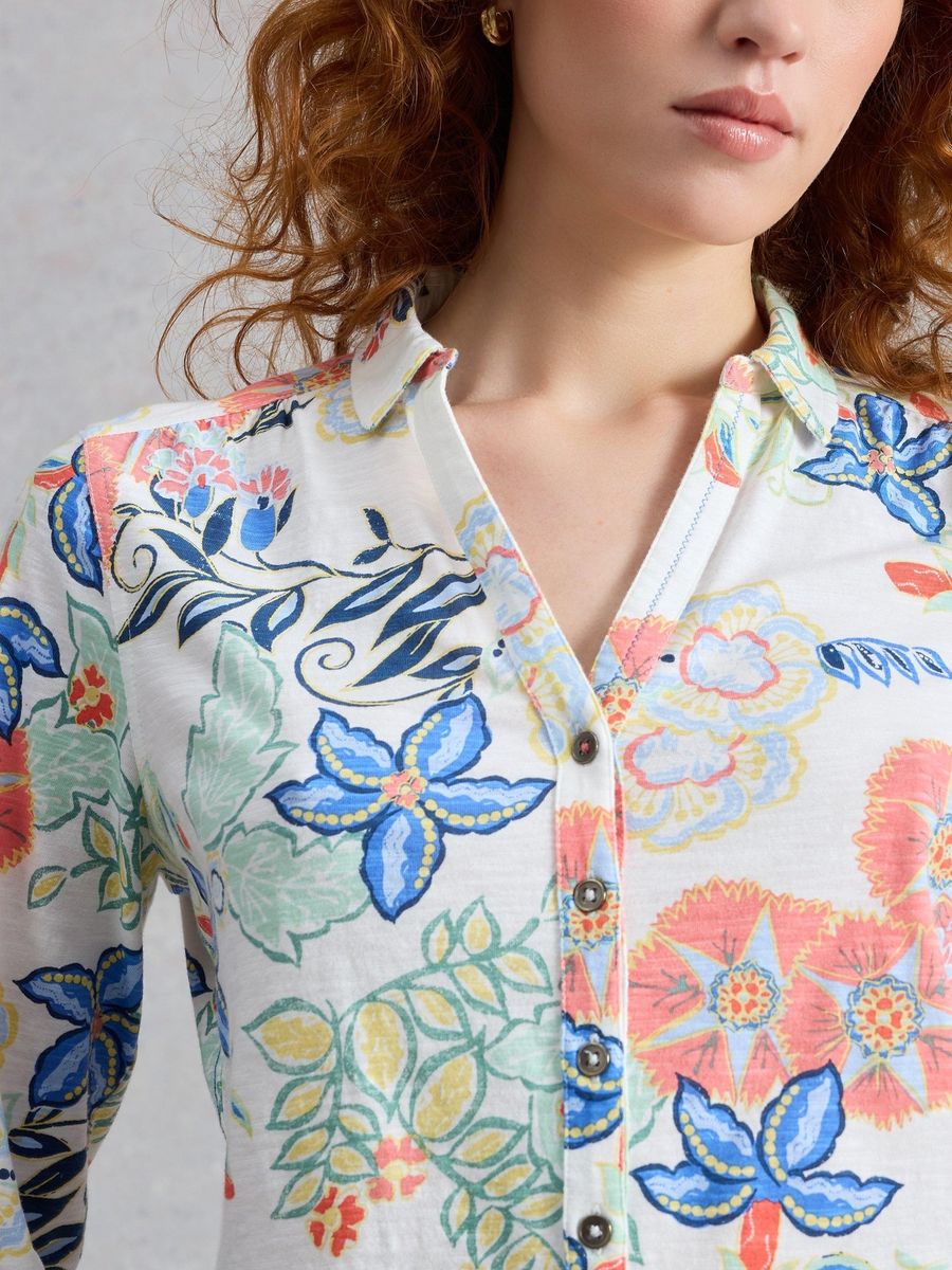 Jerseybluse mit floralem Herzmuster