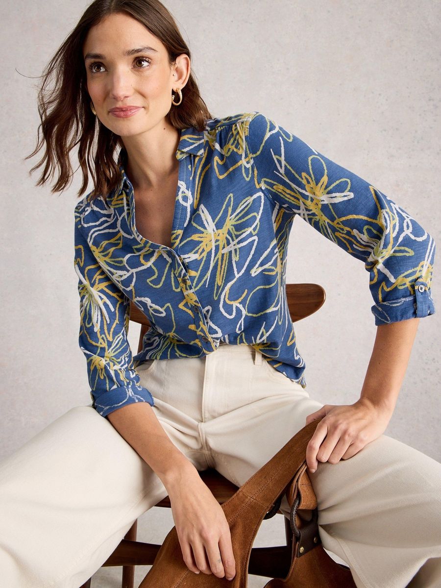 Jerseybluse mit floralem Herzmuster