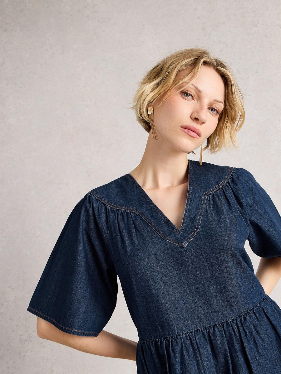 Jeans-Midikleid mit ausgestellten Ärmeln
