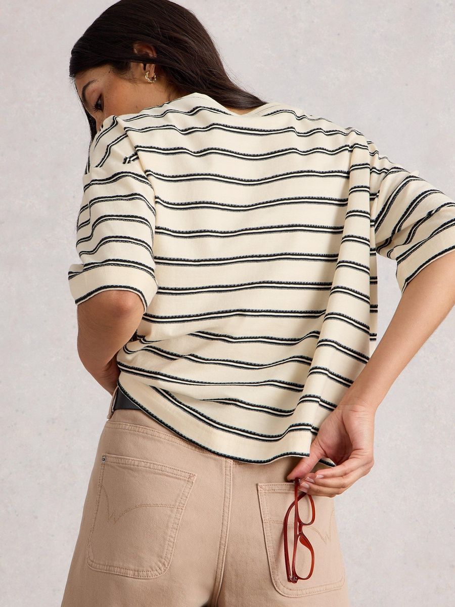 Gestreiftes Boxy T-Shirt aus Bio-Baumwolle
