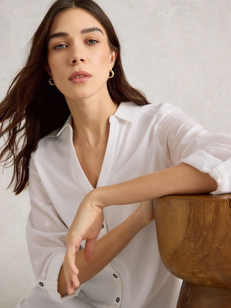 Langgeschnittene Material-Mix Bluse