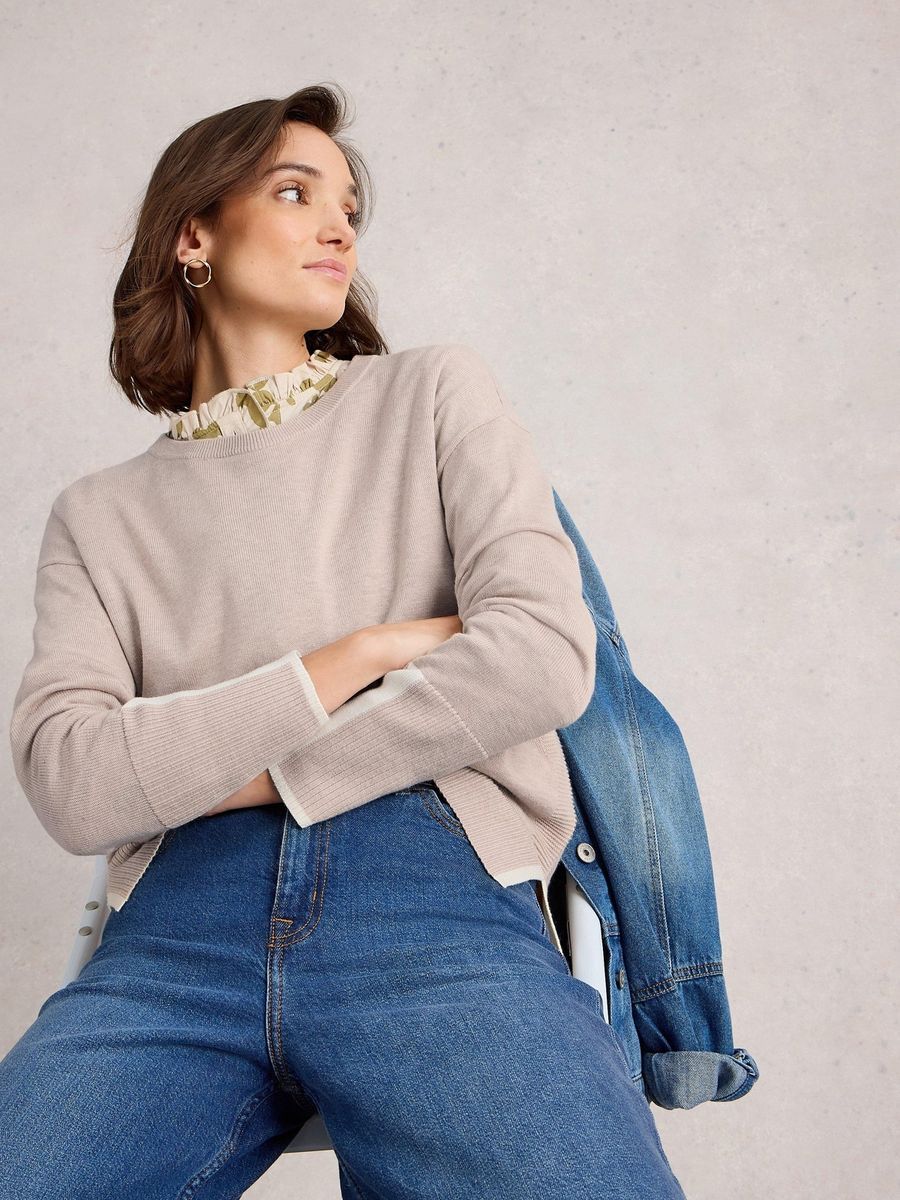 Klassischer Rundhals Strickpullover