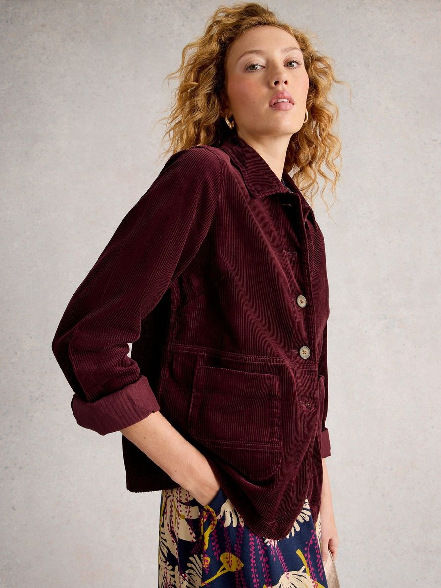 Cordjacke mit Taschen