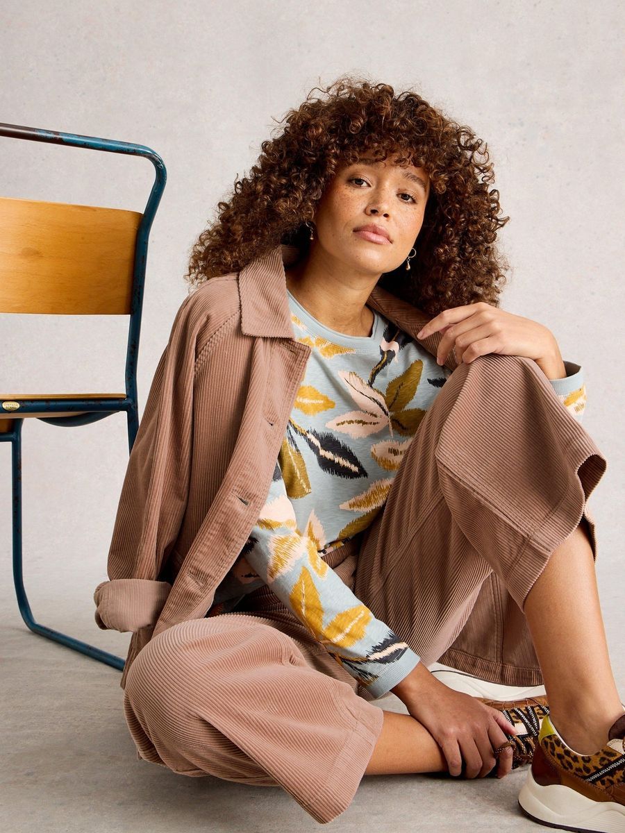 Oversized Cordjacke mit Raglanärmeln