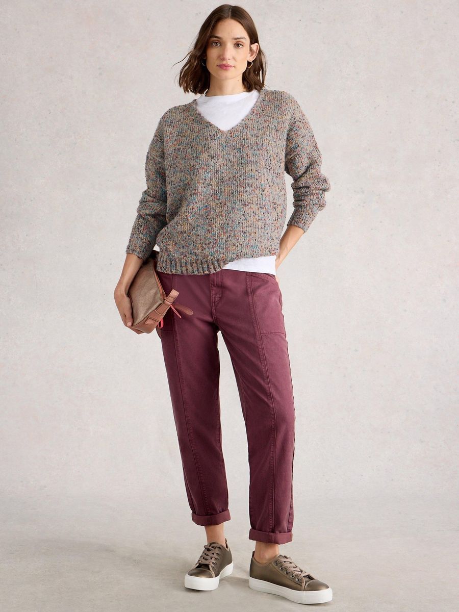 Gesprenkelter Strickpullover mit V-Ausschnitt