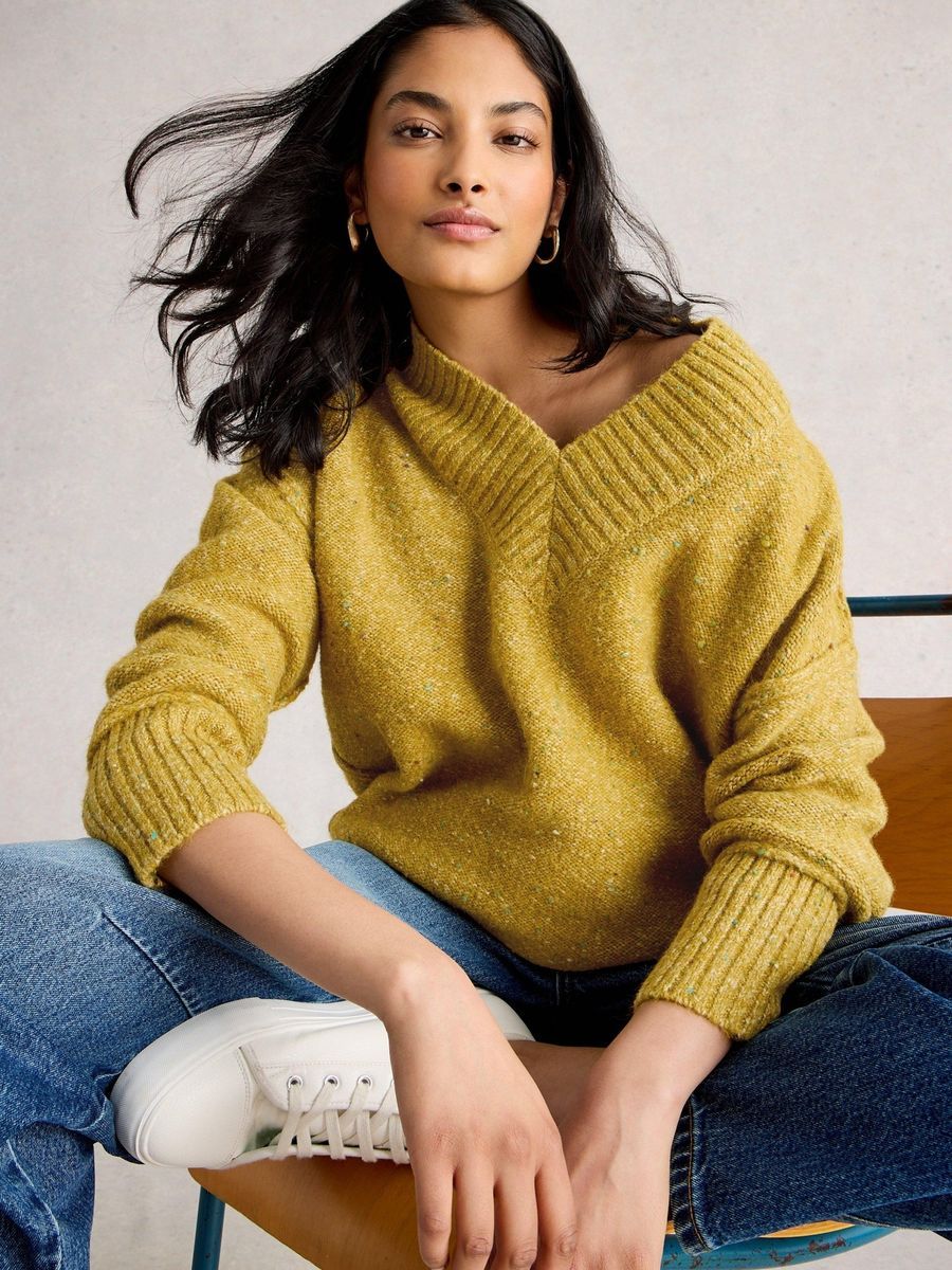 Strickpullover mit V-Ausschnitt