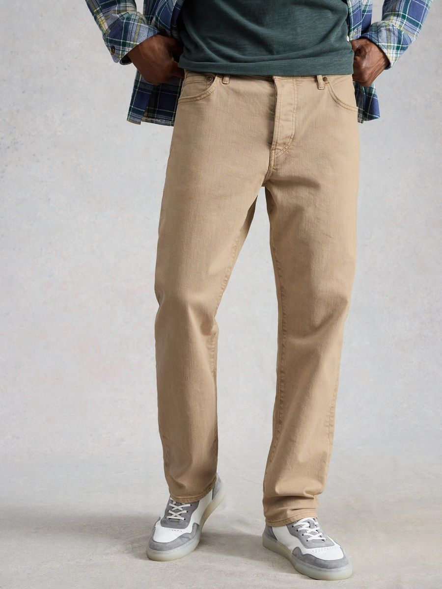 Herren Jeans mit geradem Bein, stückgefärbt