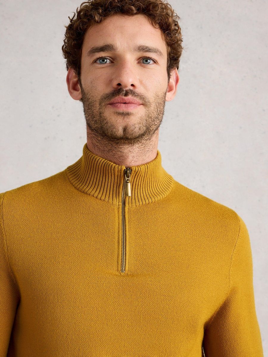 Merino-Wollpullover mit Trichterkragen