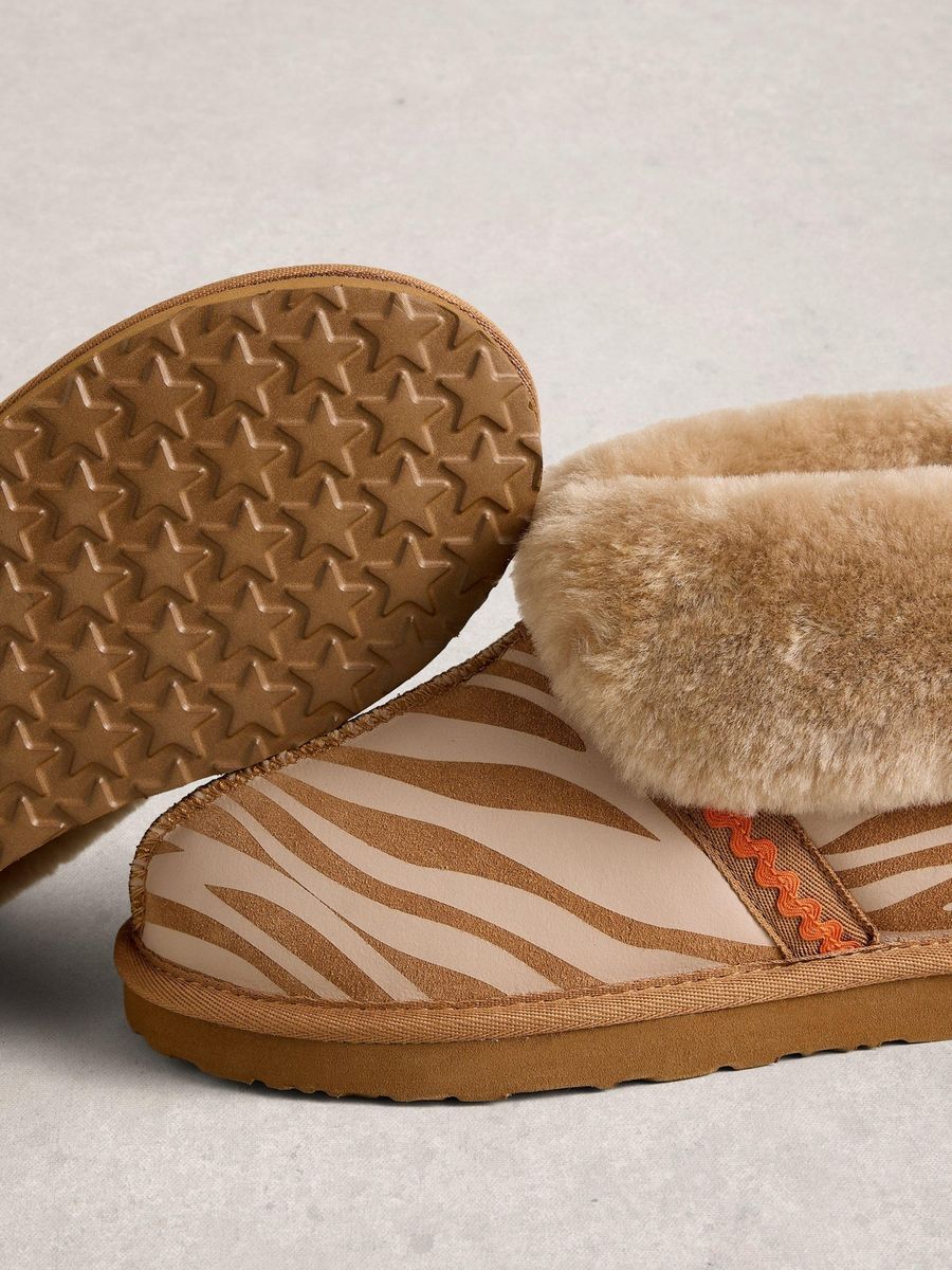 Wildleder-Hausschuhe mit Zebraprint und Shearling-Futter