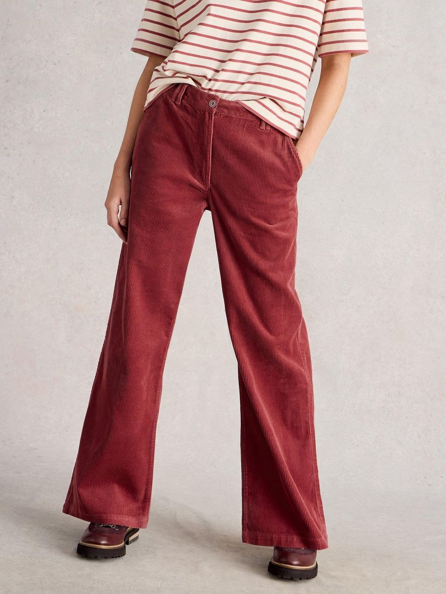 Cordhose mit weitem Bein
