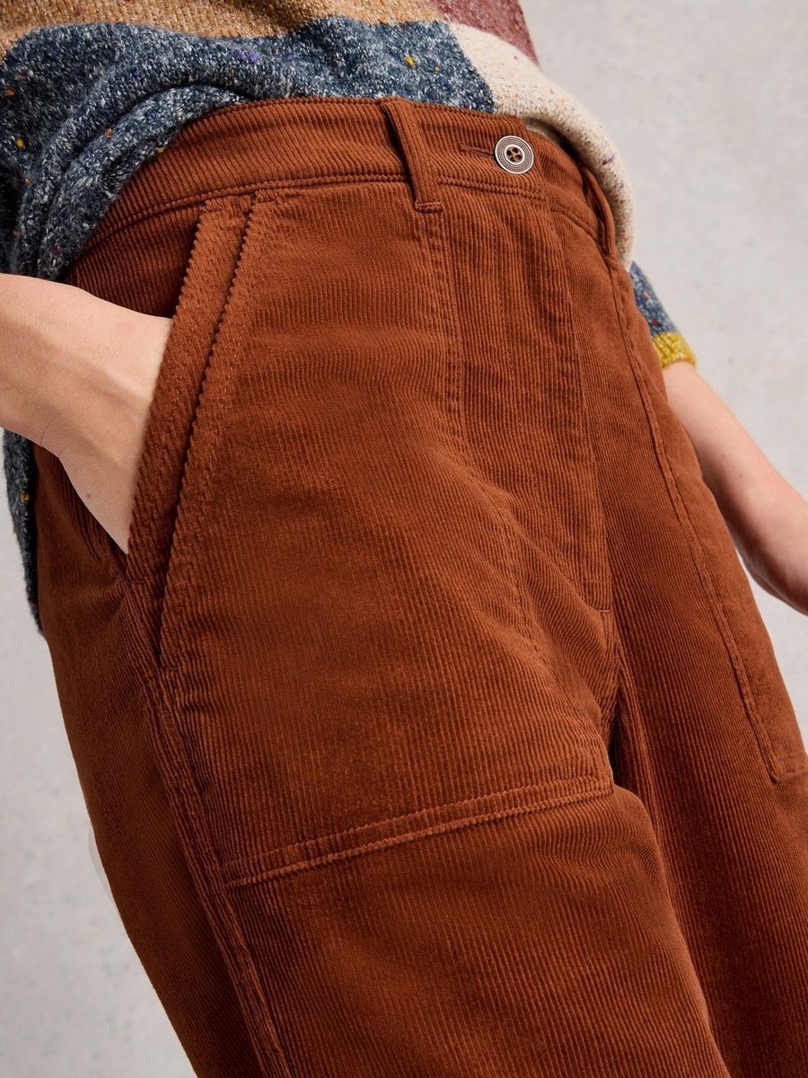 Gerade Kordhose aus Bio-Baumwolle