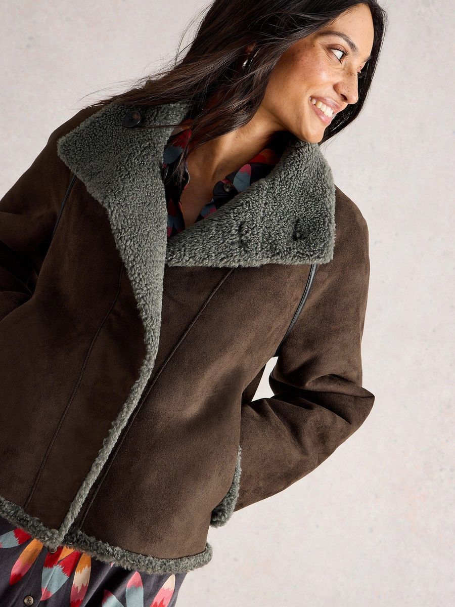 Wendbare Teddyfell Jacke mit Kragen