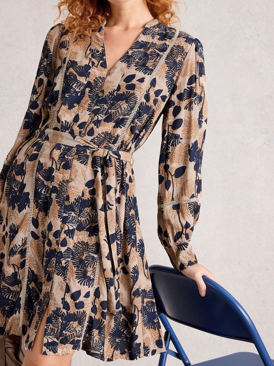 Langärmliges Kleid mit botanischem Print