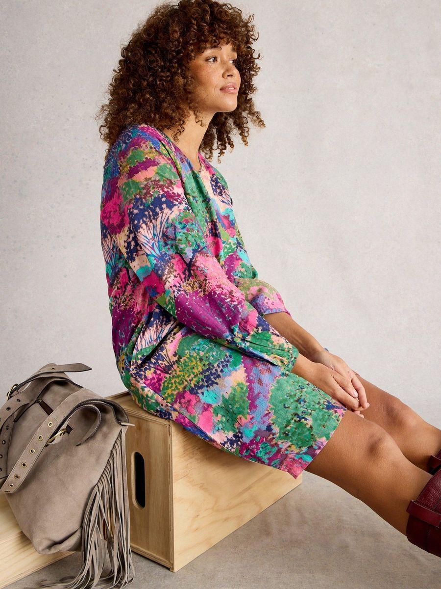 Farbenfrohes Cocoon Kleid mit Print