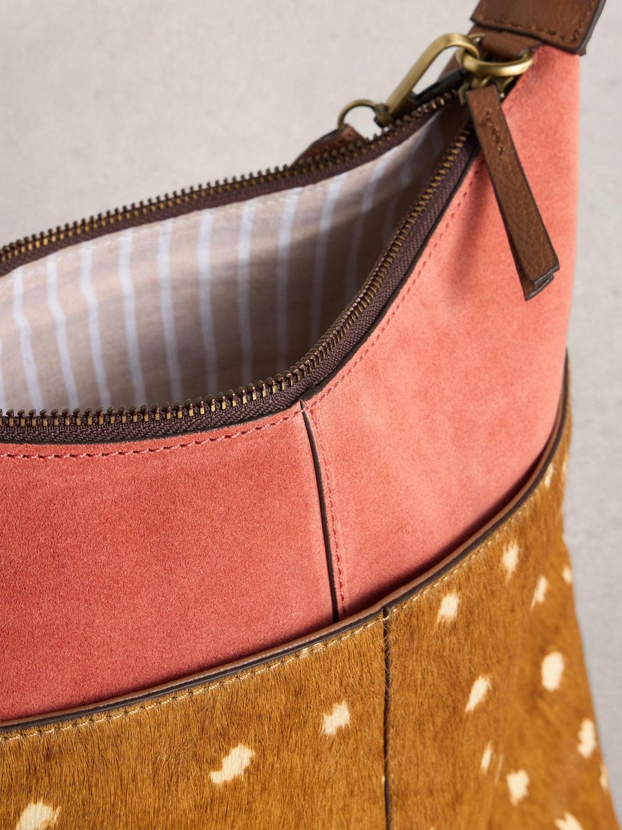 Hobo-Tasche Sophia aus Leder mit Kuhfellmuster