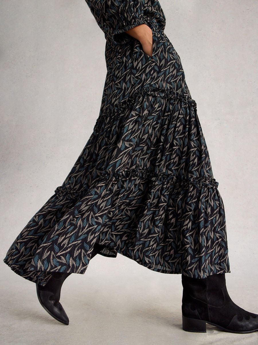 Gestufter Midi-Rock mit Rüschen und Metallic-Print