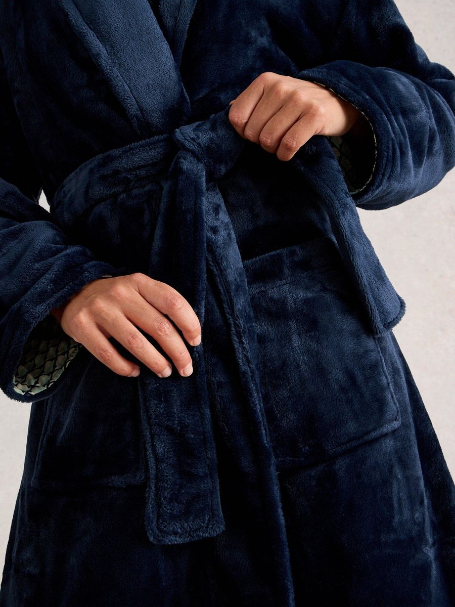 Flauschiger Fleece-Bademantel mit Taschen