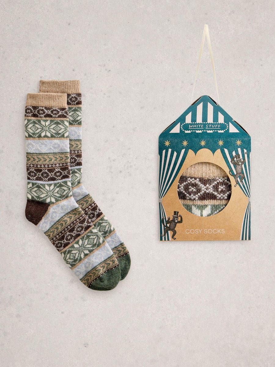 Gemusterte, gemütliche Socken im Geschenkset