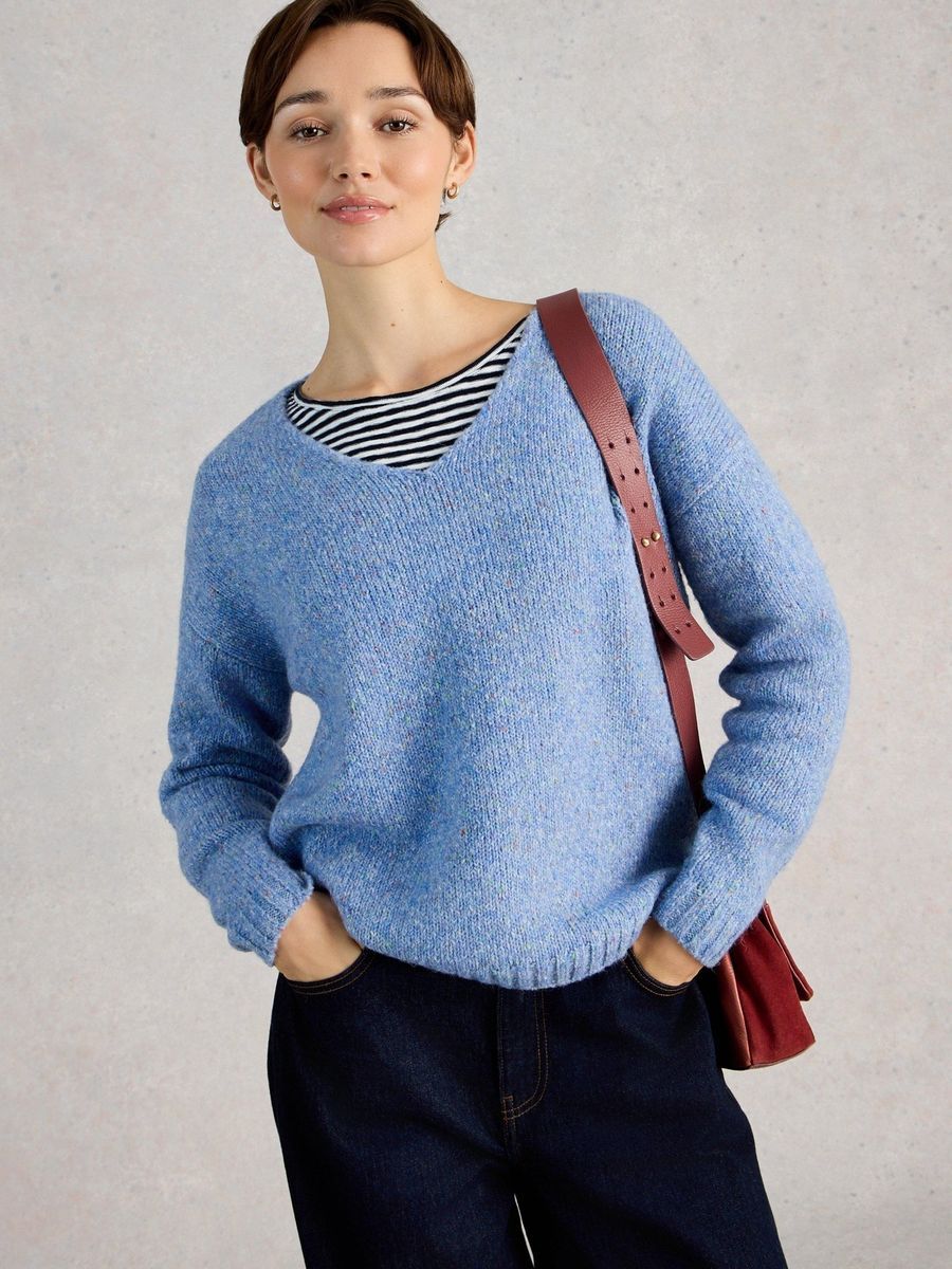 Gemütlicher Strickpullover mit V-Ausschnitt