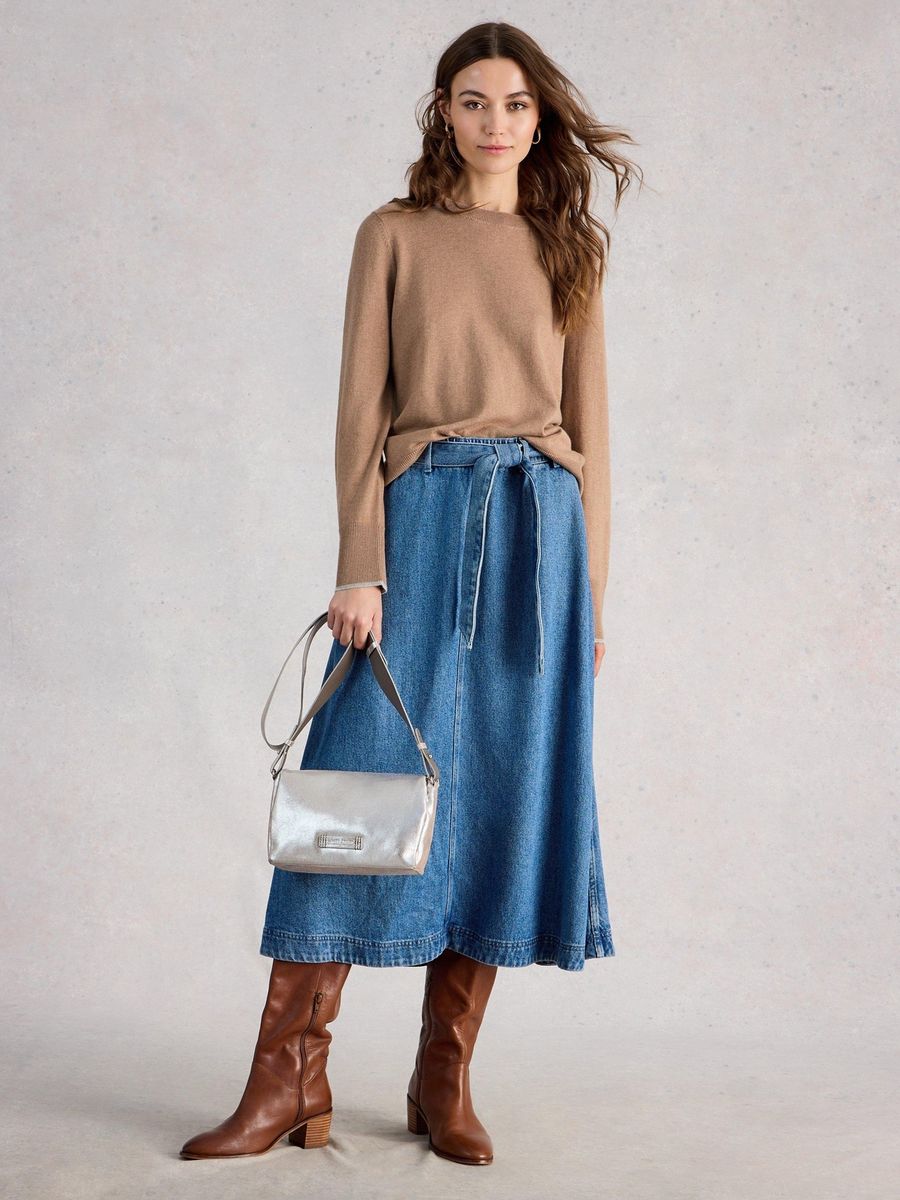 Klassischer Feinstrick-Pullover