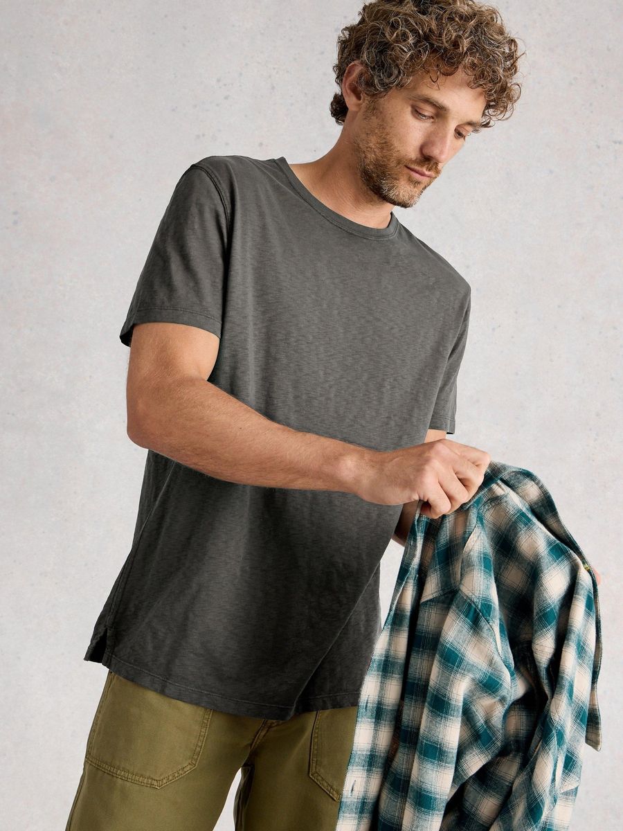 Klassisches Baumwoll-T-Shirt mit gerader Passform