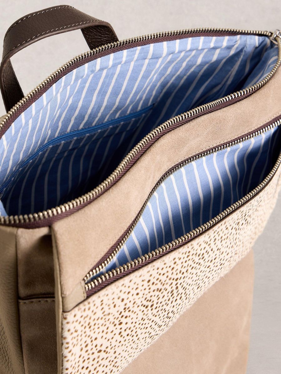Wildleder-Rucksack mit Klappe