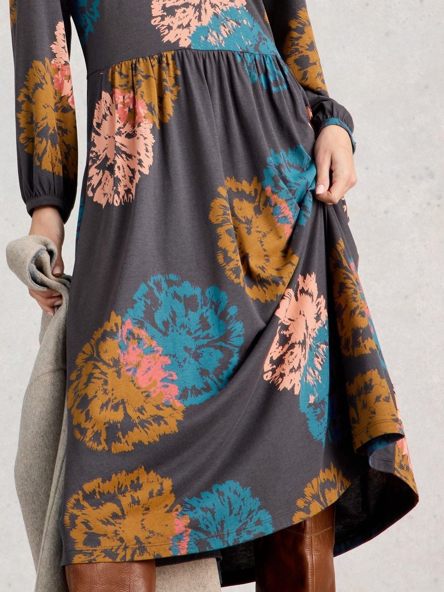 Jerseykleid mit Blumenmuster und langen Ärmeln