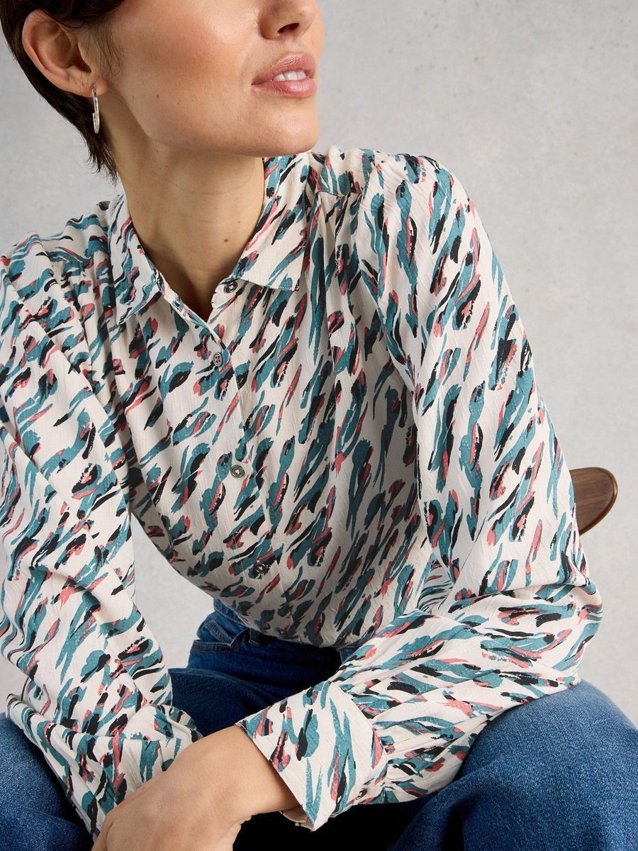 Abstrakte Bluse mit Knopfleiste
