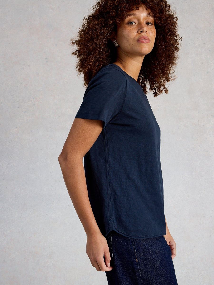 Schlichtes T-Shirt mit entspannter Passform