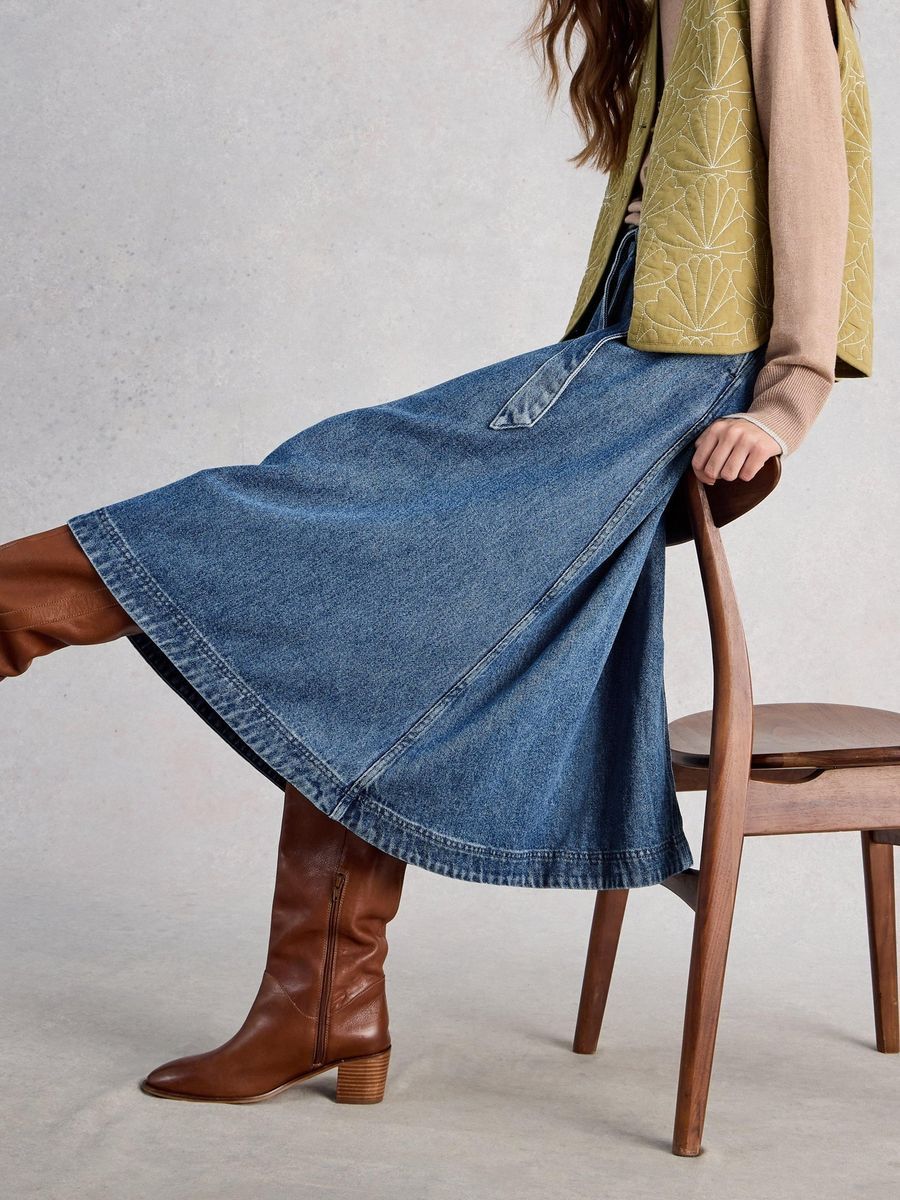 Jeans-Midi-Rock mit Gürtel