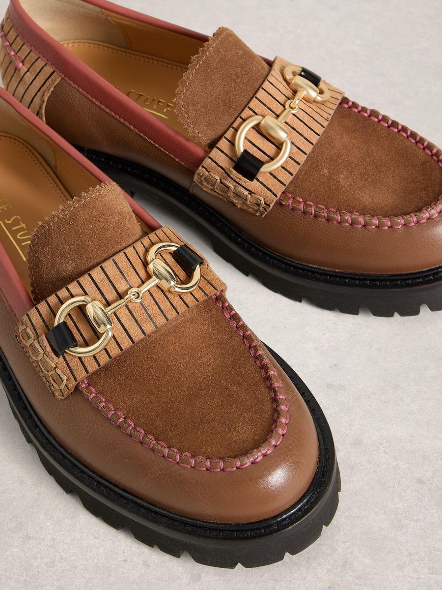Lederloafer mit Blockabsatz und Trense