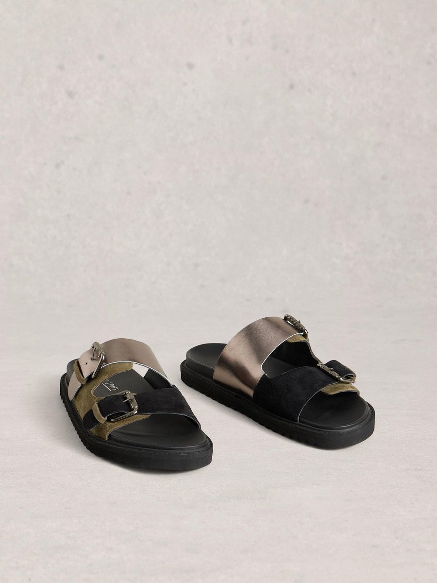 Fußbettsandalen mit Schnallen
