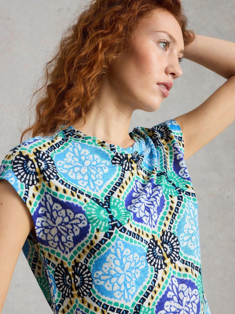 Leinen T-Shirt mit Blattmuster