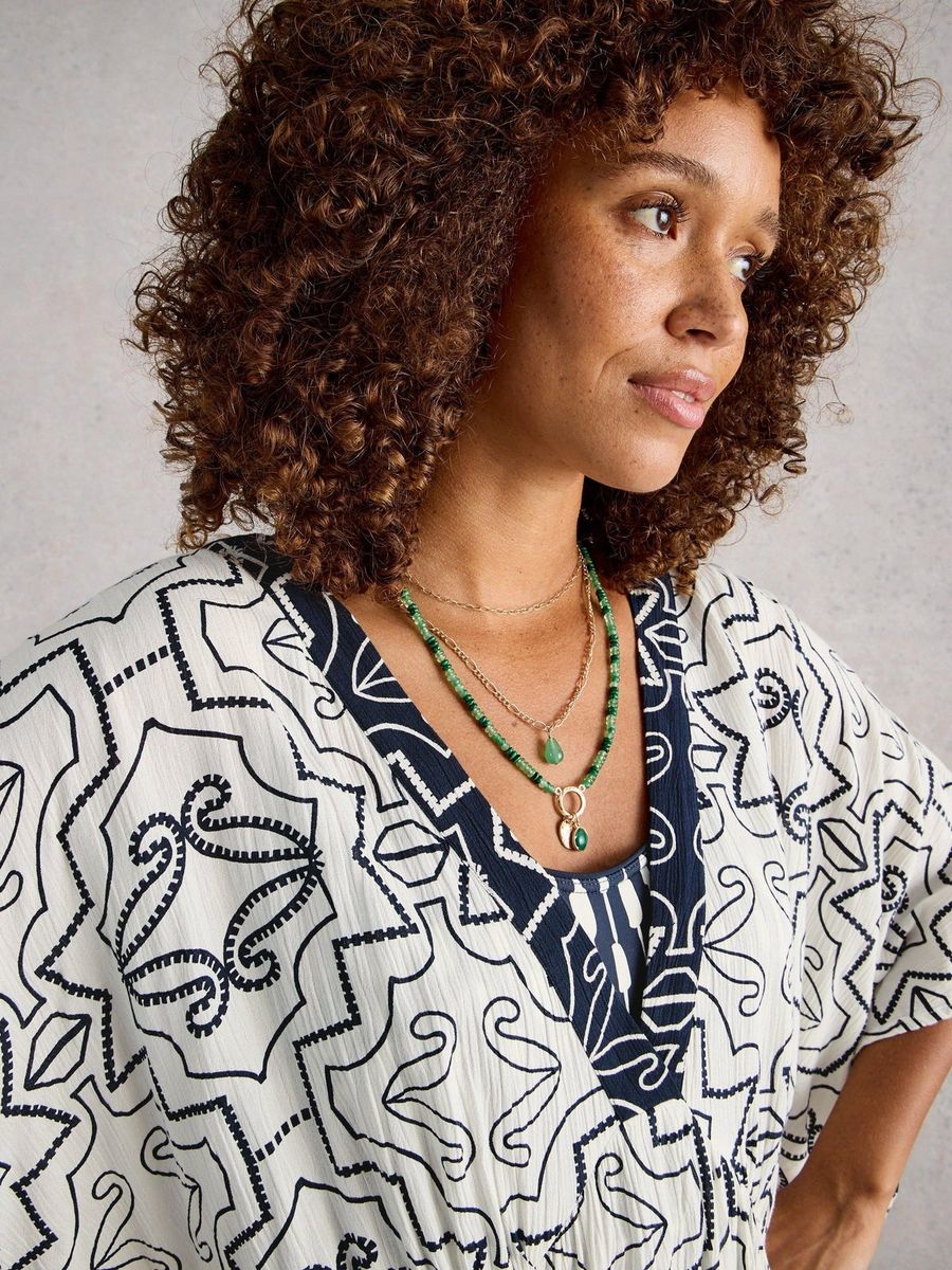 Geometrisches V-Ausschnitt Strandkleid