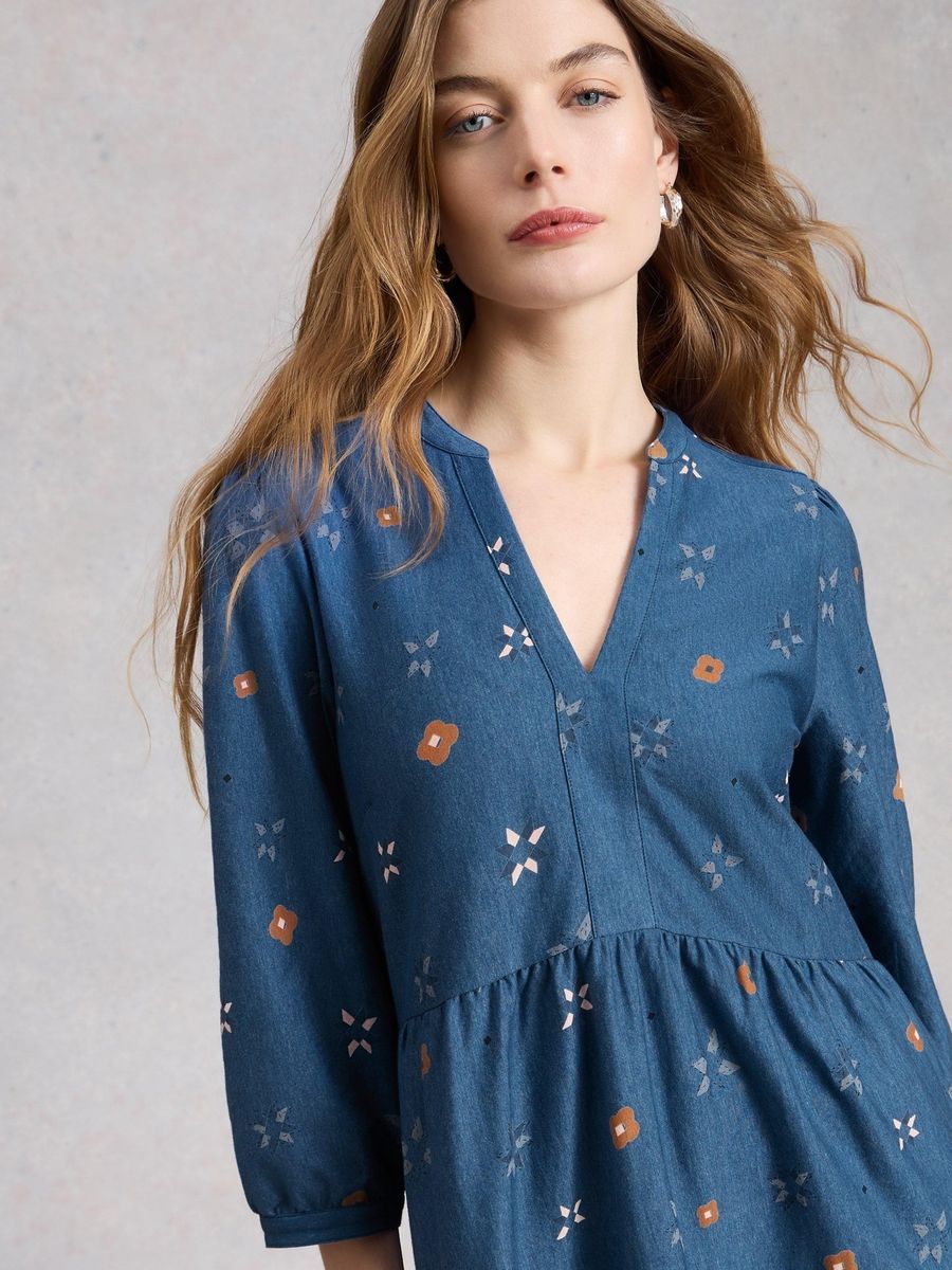 Tunika Kleid in Denim-Optik mit Blumendruck