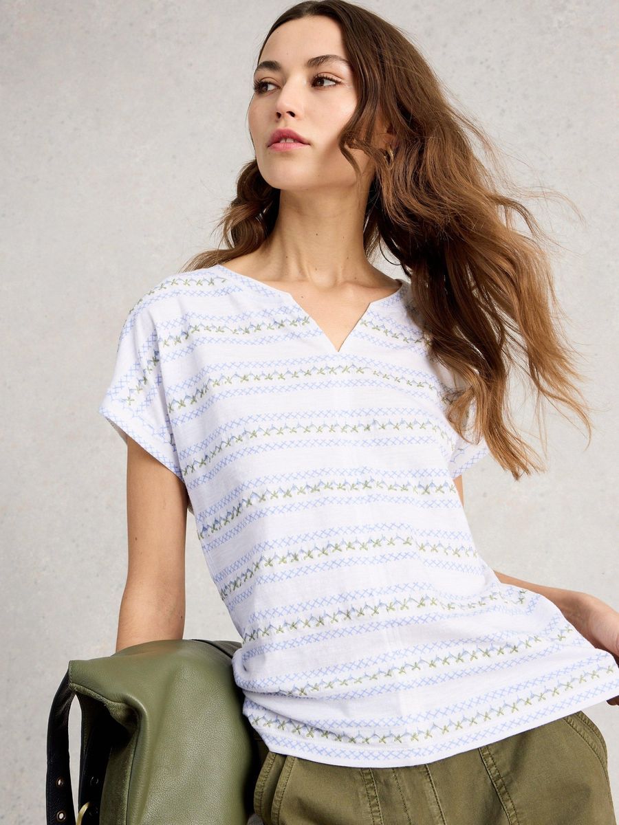 Besticktes Bio-Baumwoll-T-Shirt
